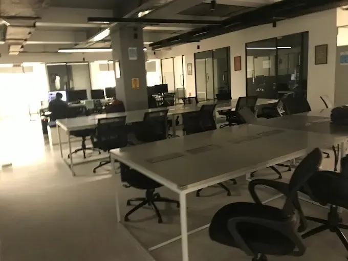 Bootstart CoWork