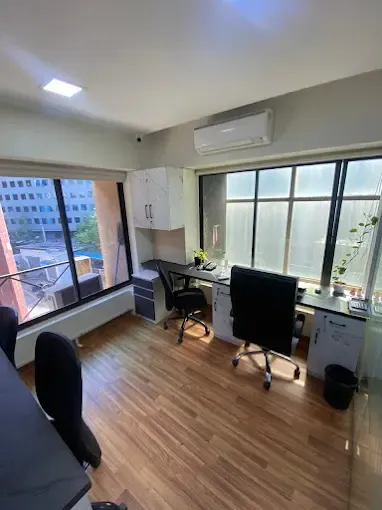 Hustle Coworking