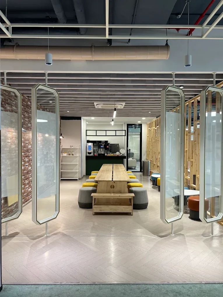Rusk Coworks