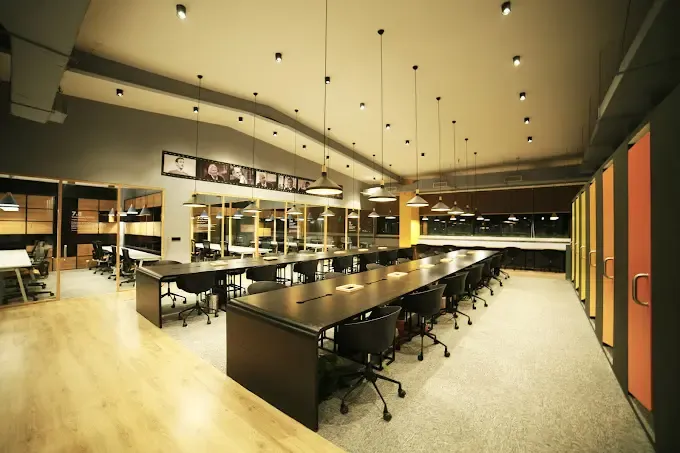 Innov8, Boston House, Andheri East