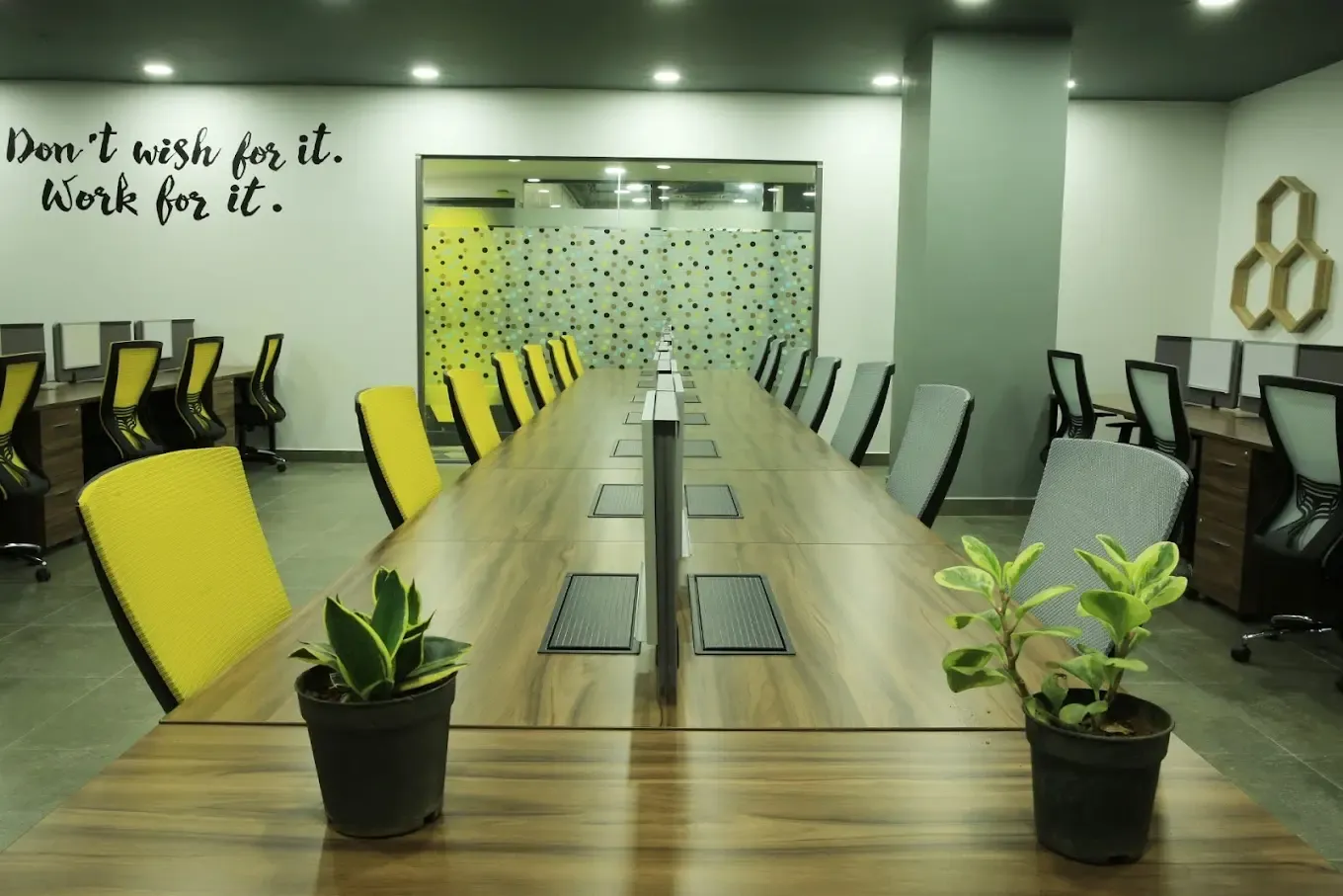 iSprout, Divyasree trinity, Hitec City