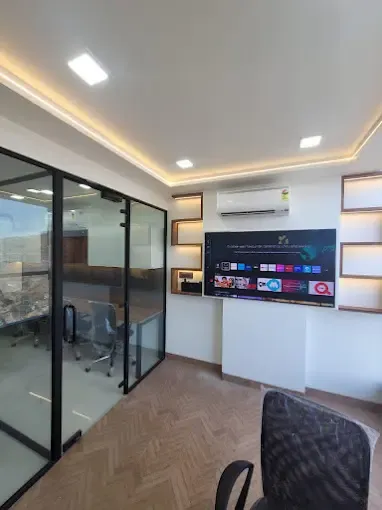 Co-Works by STM