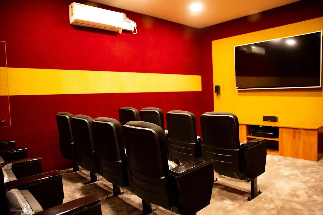 Work Theater