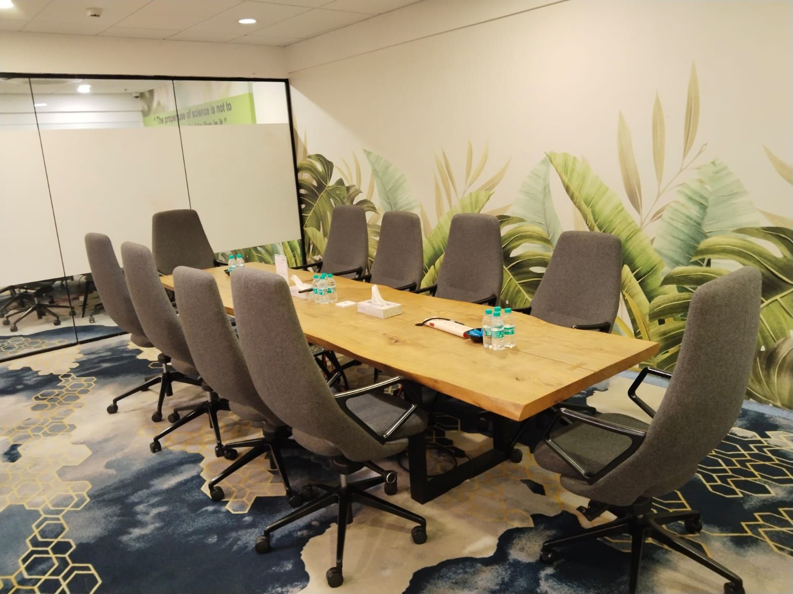 10 Seater Meeting Room