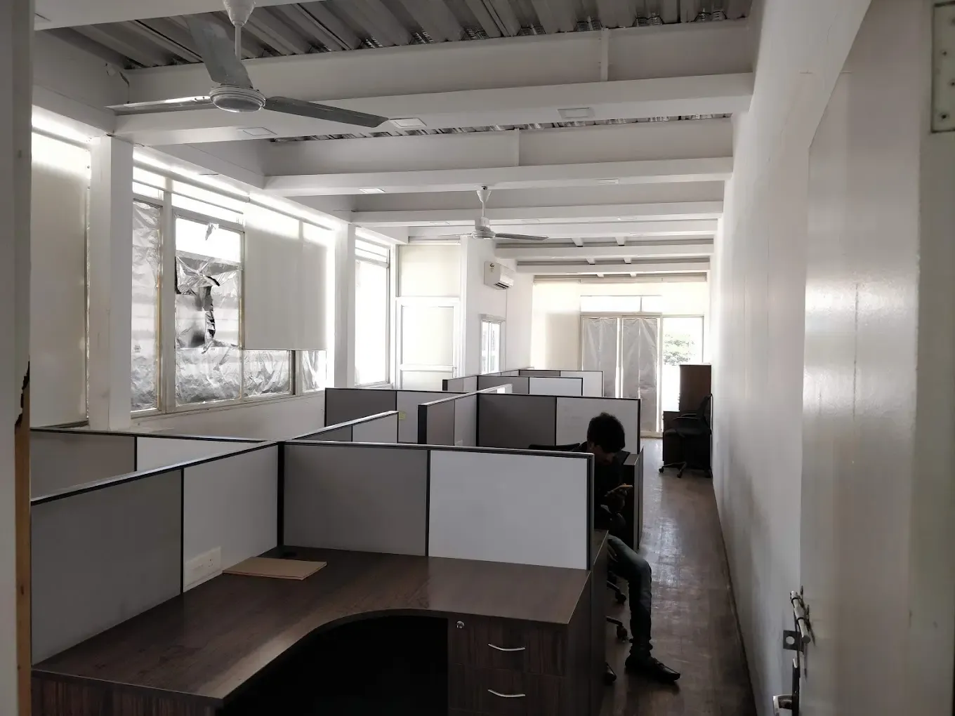 Bootstart CoWork