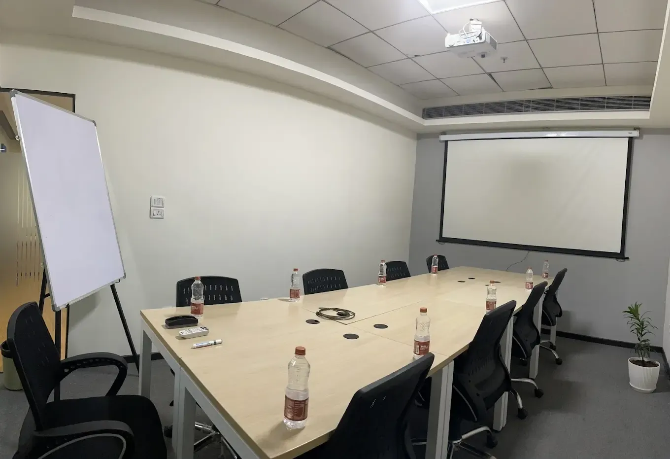 Alien Work Hub