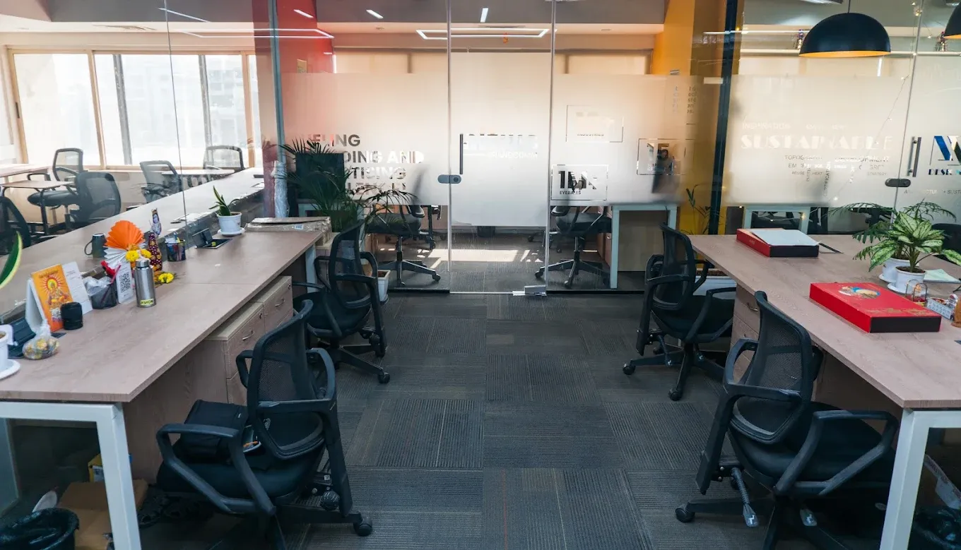 Lumos Cowork