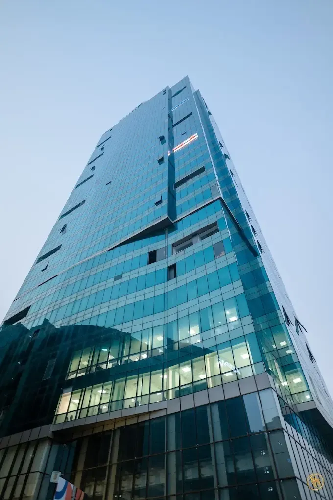 Ofis Square