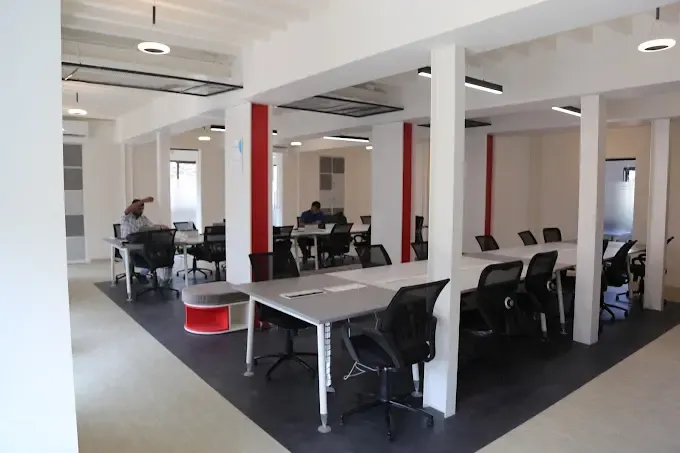 Bootstart CoWork