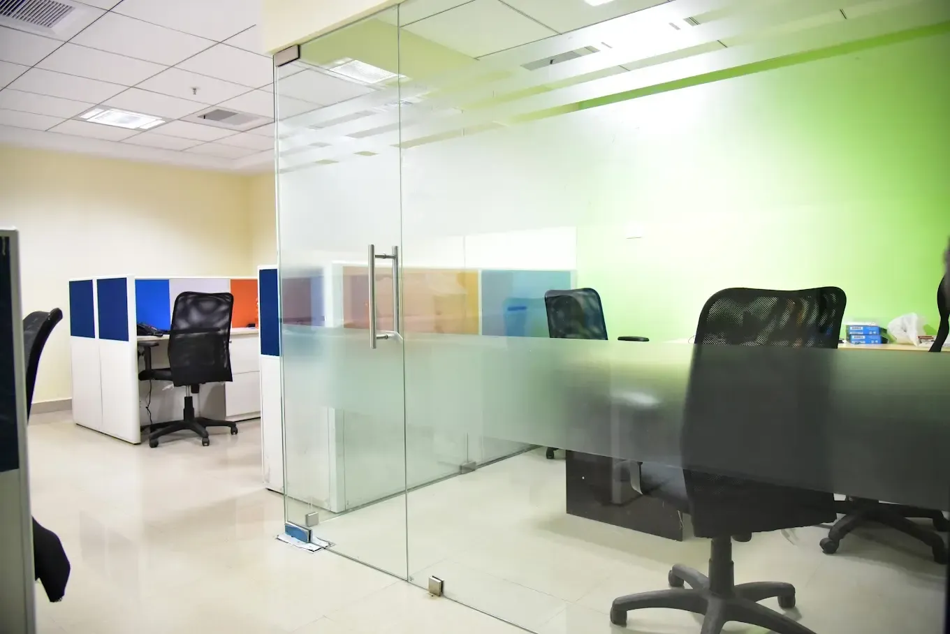 Unispace Business Center