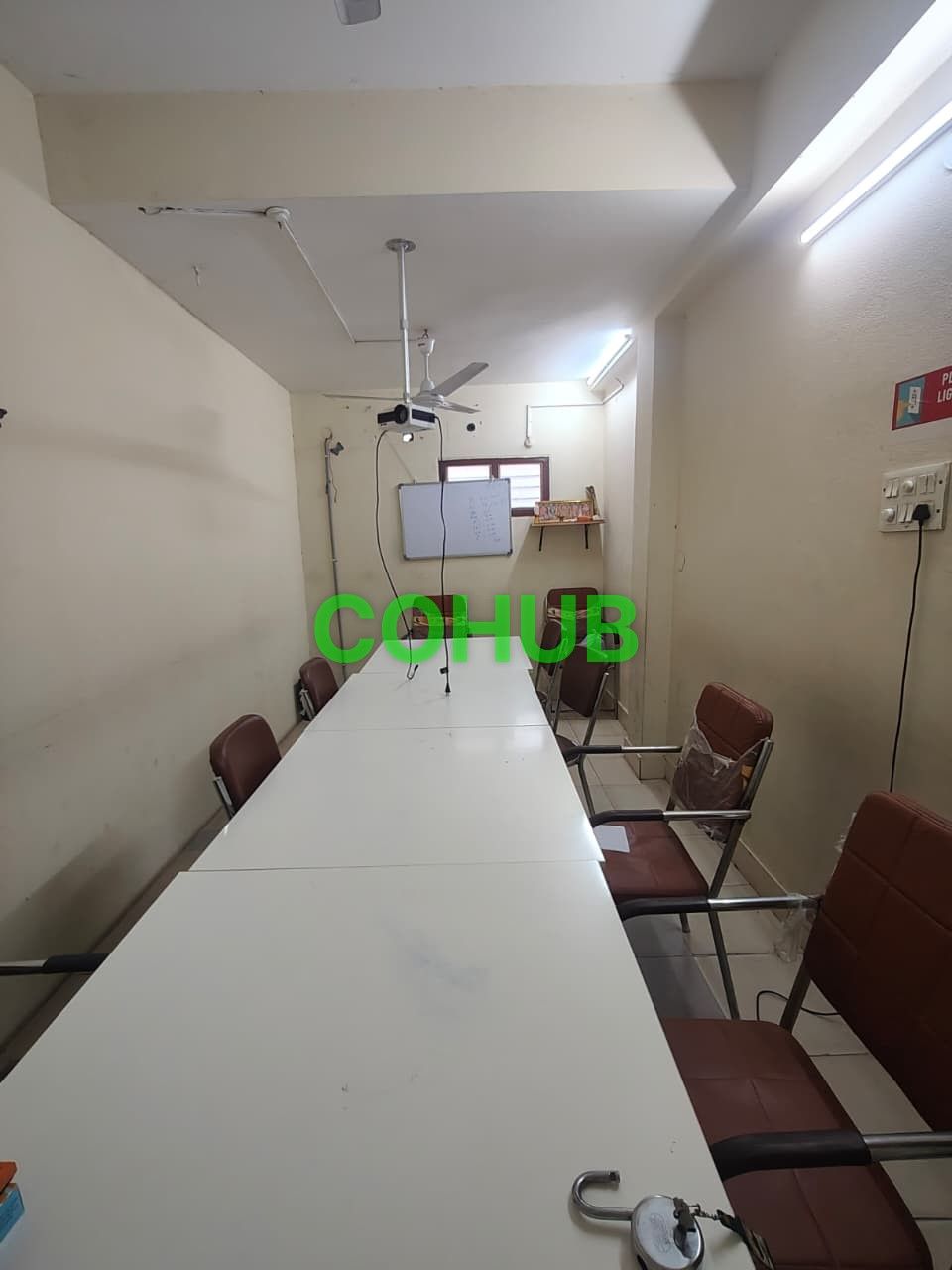 8 Seater Meeting Room