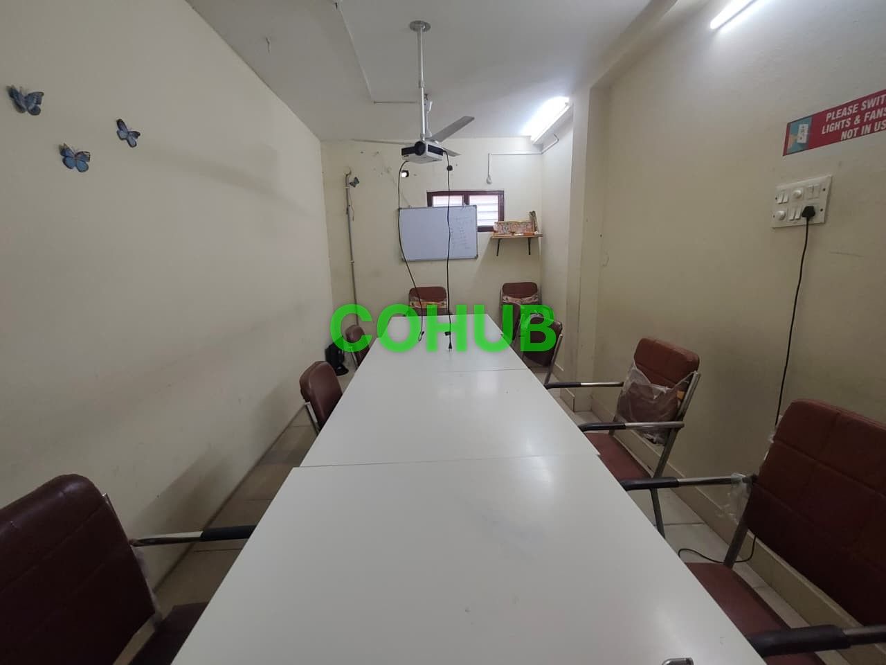 8 Seater Meeting Room