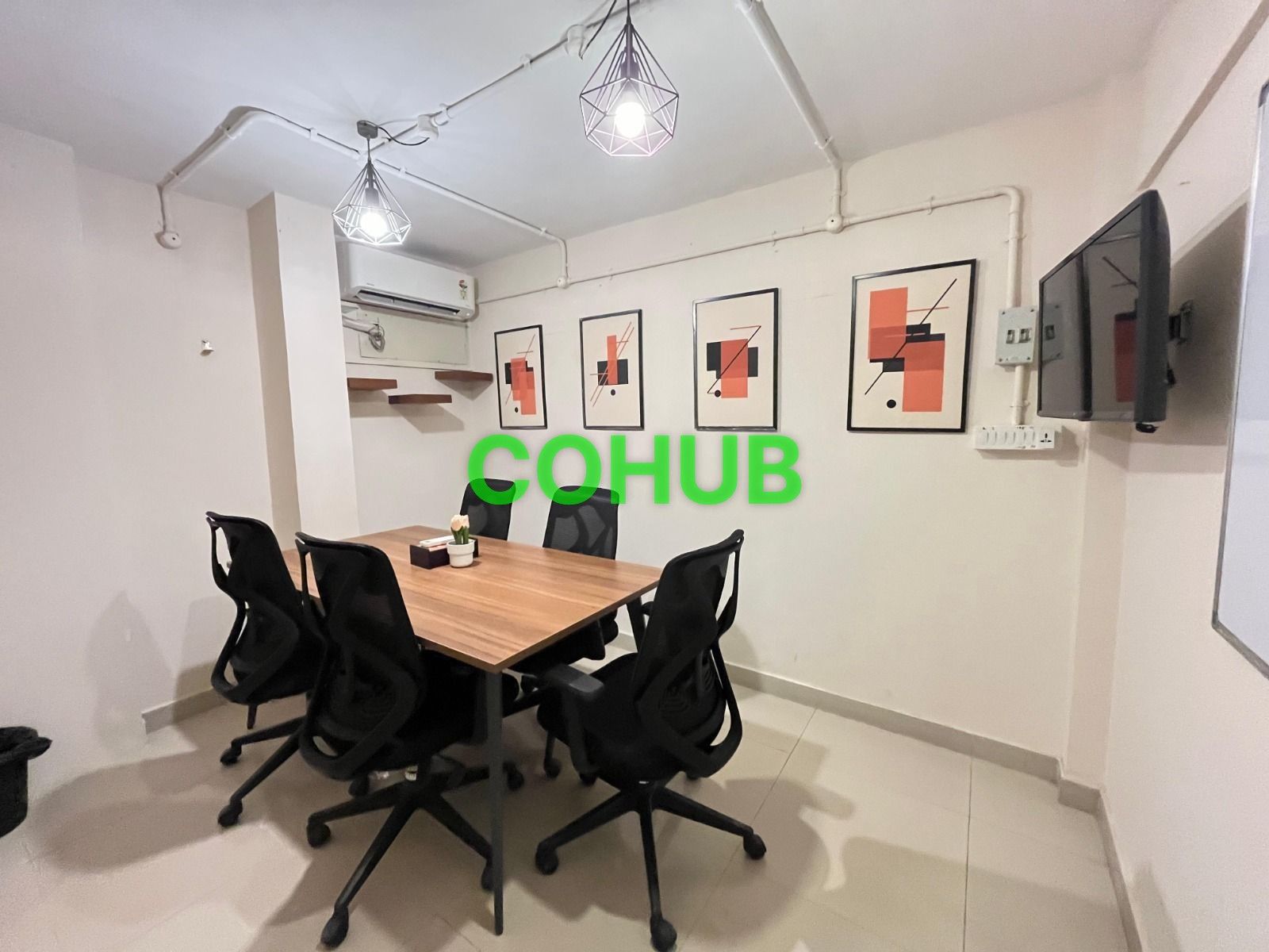 5 Seater Meeting Room