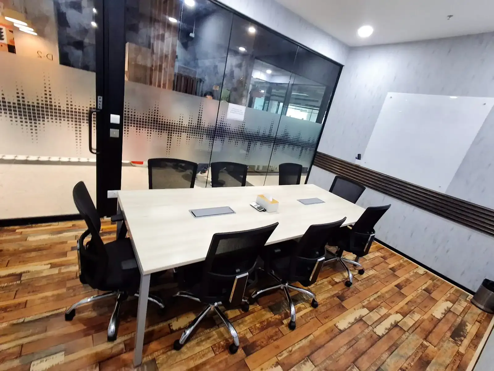8 Seater Meeting Room