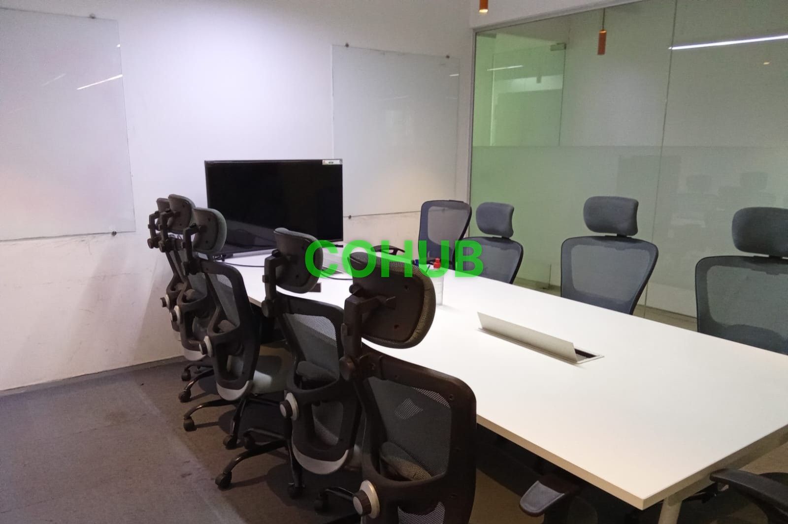 9 Seater Meeting Room