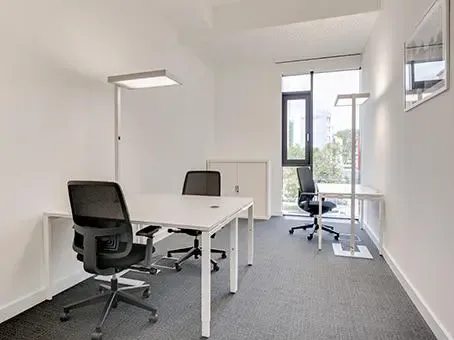 Regus