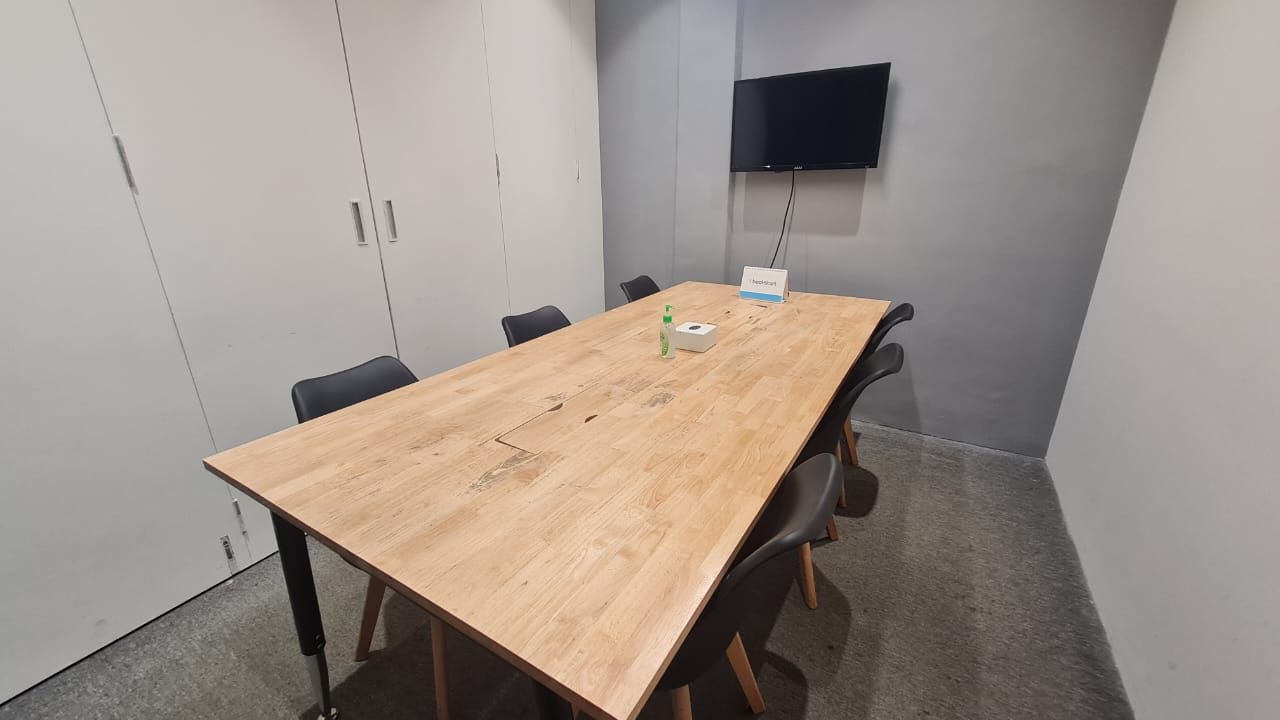 6 Seater Meeting Room, Wakefield House, Fort