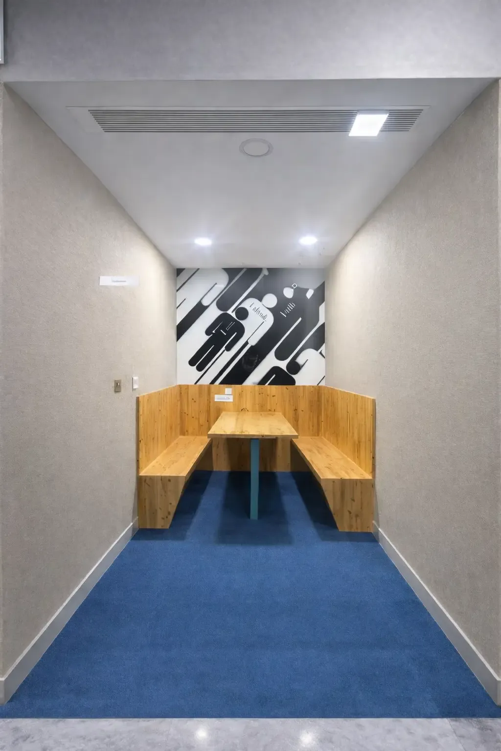 2 Seater Meeting Room
