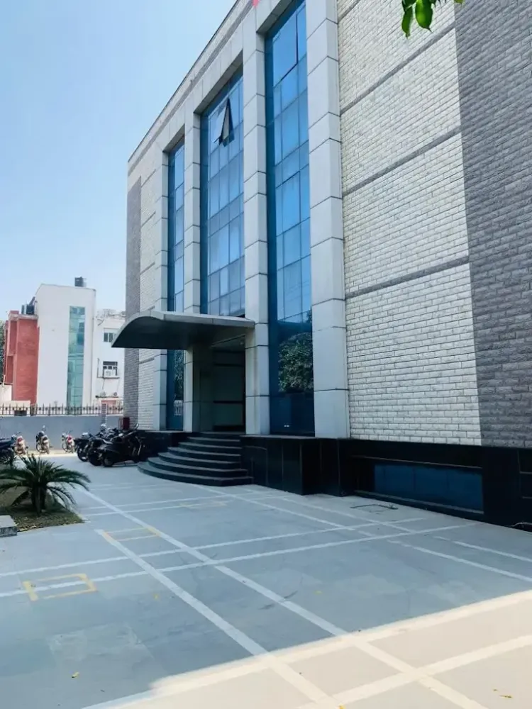 Image 5