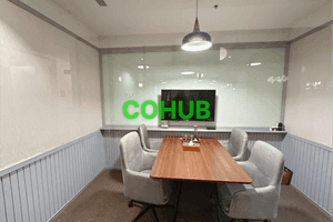 4 Seater Meeting Room