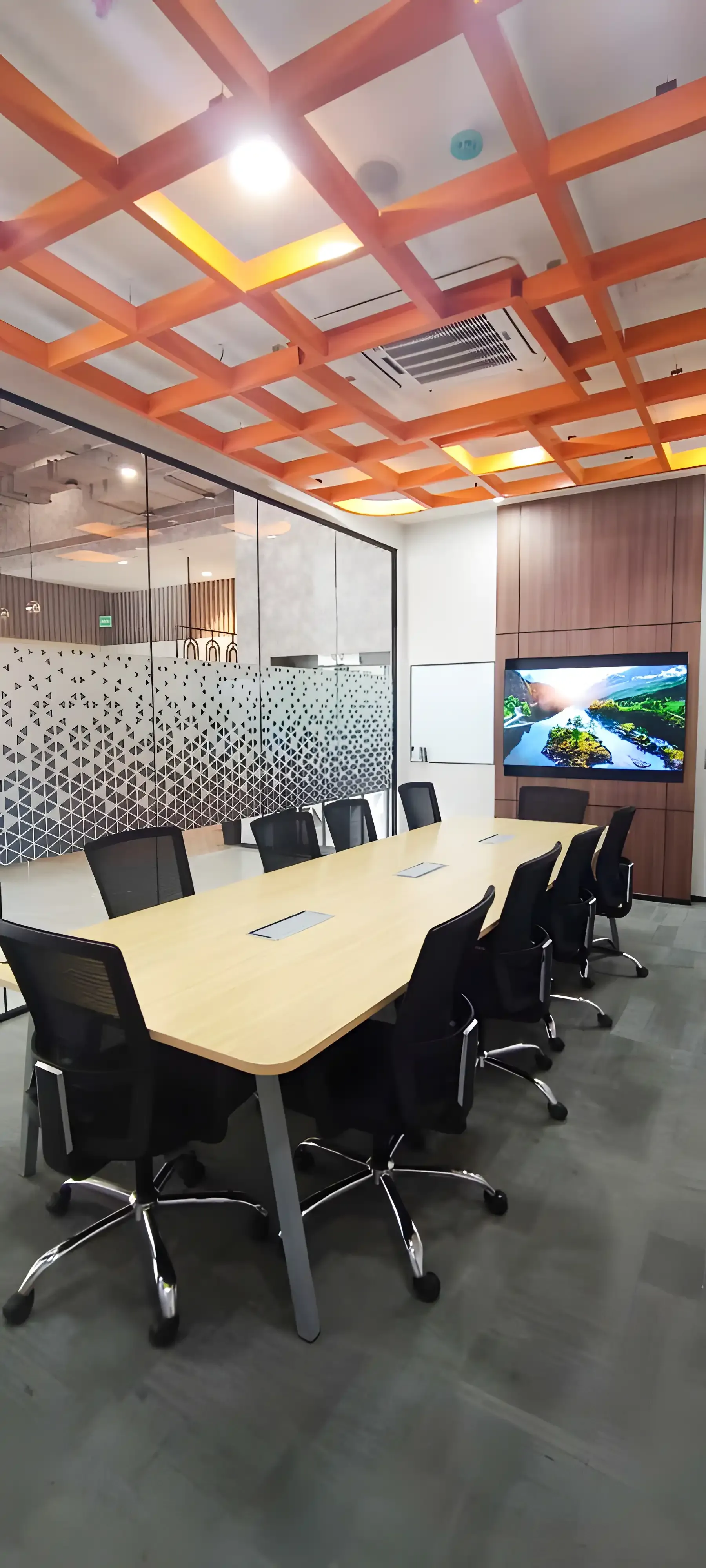 10 Seater Meeting Room