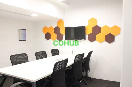 7 Seater Meeting Room