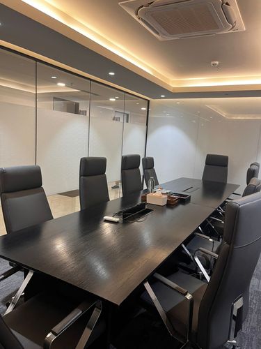 10 Seater Conference Room
