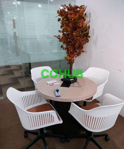 4 Seater Meeting Room