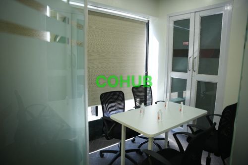 4 Seater Meeting Room