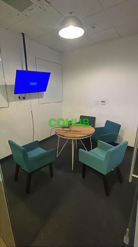 4 Seater Meeting Room