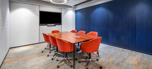 8 Seater Meeting Room