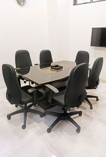 6 Seater Meeting Room