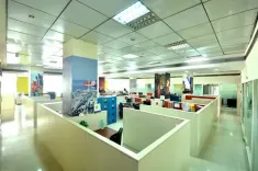 Convenational_Office.webp