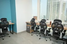 mumbai-mulund-marathon-millennium-the-playce coworking office space.webp