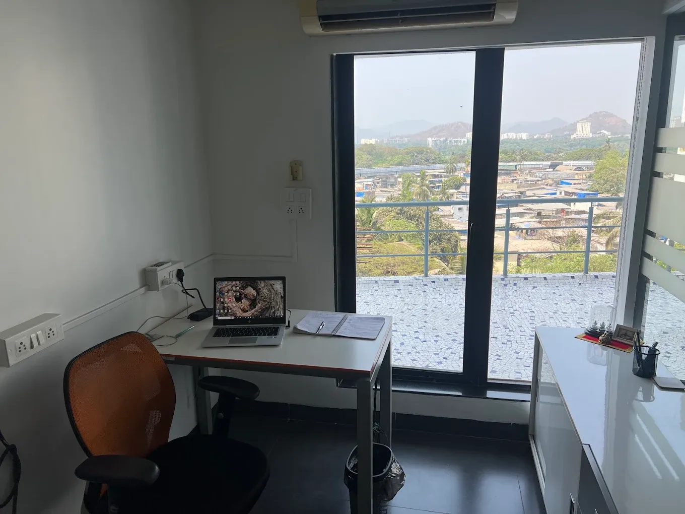One Coworks