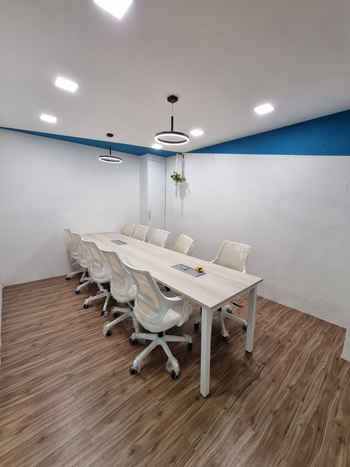 10 Seater Conference Room, Man House, Vile Parle