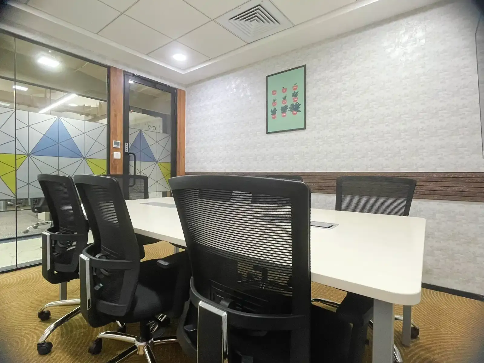 7 Seater Meeting Room