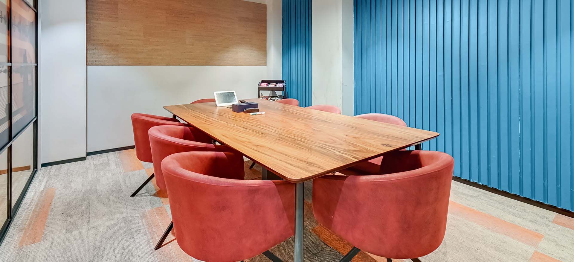 8 Seater Meeting Room, Binarius

, Yerawada