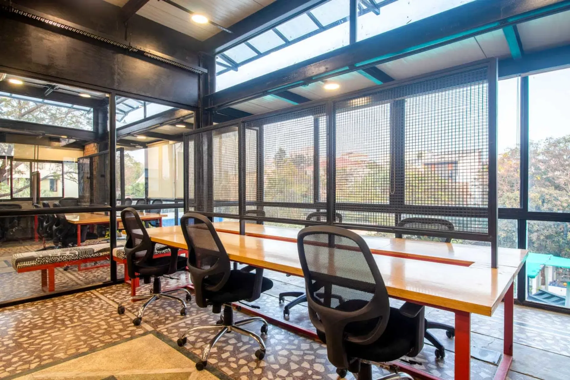 Jxtapose, Ista elevate, Jubilee Hills